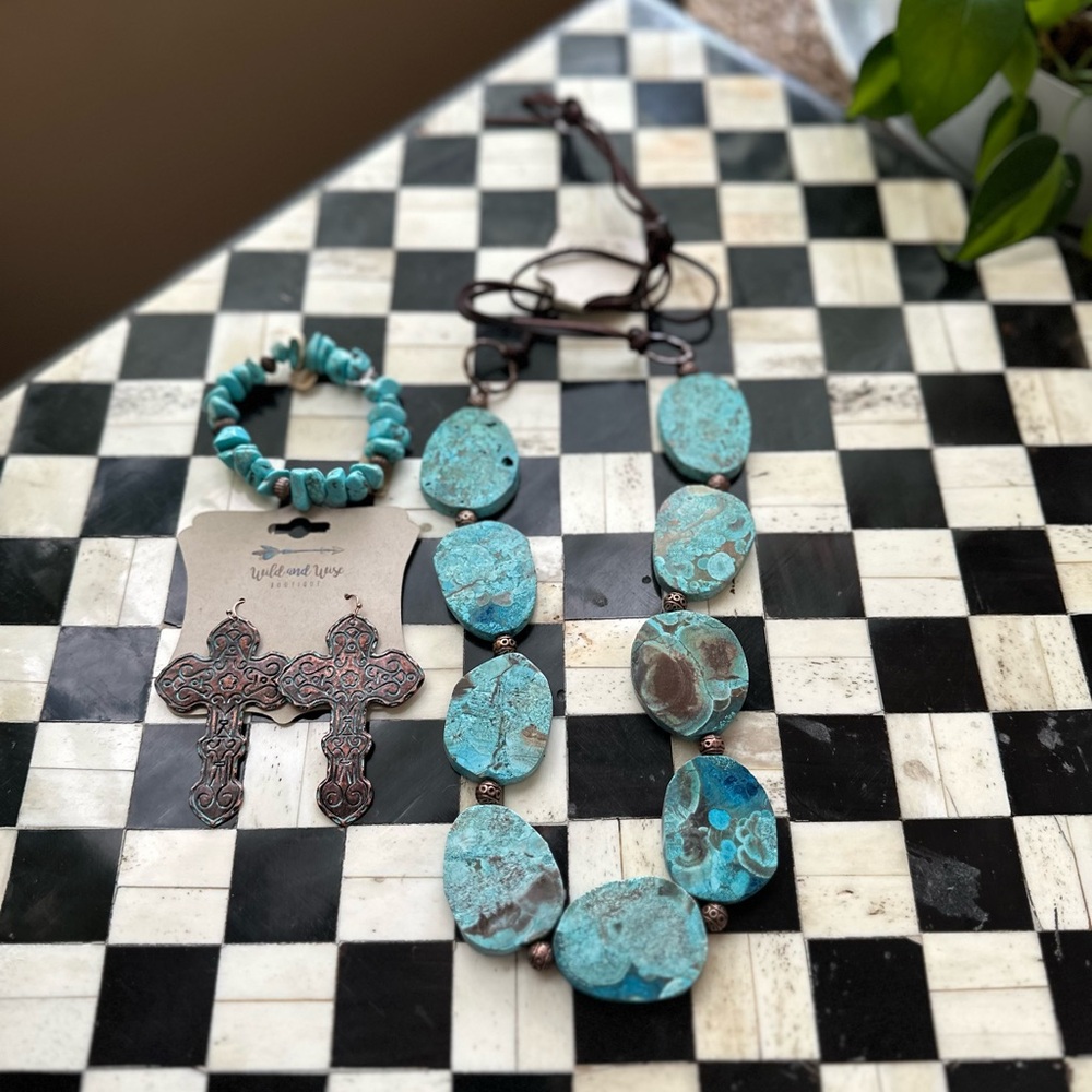 Turquoise Chunky Necklace Bracelet Earrings Boho Western Leather Cross